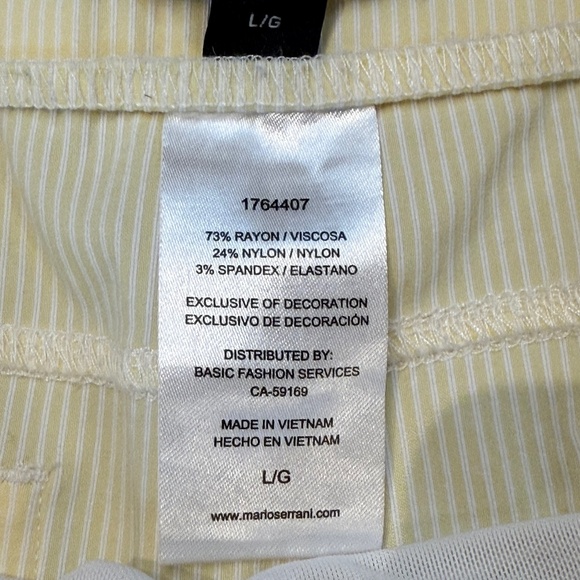 Women’s Capri Pants, Mario Serrani Italy- Size Large, 22” Inseam, Highrise cut - Picture 6 of 8